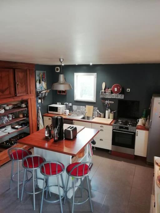 Maison Familiale Sur La Cote D'Emeraude Лансьё Экстерьер фото